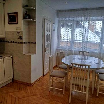 Довгострокова оренда 4х кімн.квартири разом з комунальними оплатами.