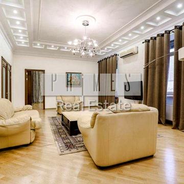 Продаж 6к квартири з ремонтом та меблями, вул. Шовковична 23, Центр