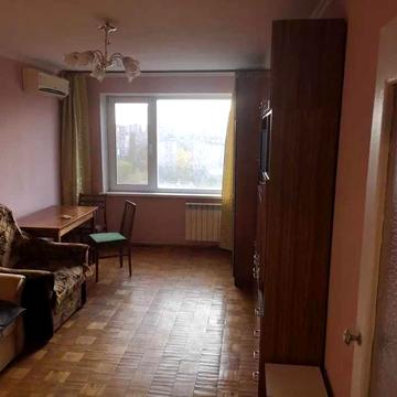 Затишна 1-кімнатна квартира на Воскресенці — готова до заселення!