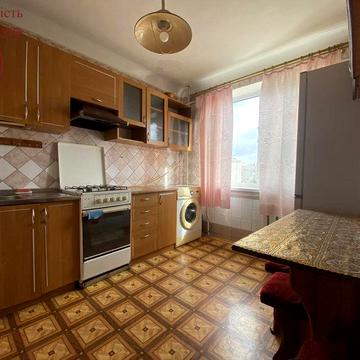 Оренда /2-х кімнатна квартира/вул. Миру