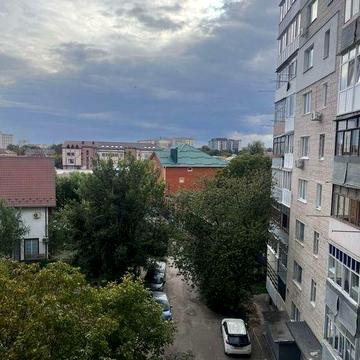 Продаж 3-х кімнатної на Урожаї