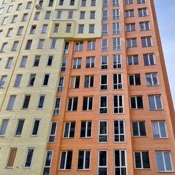 В продаже 3 комнатная, 4 этаж ЖК Меридиан