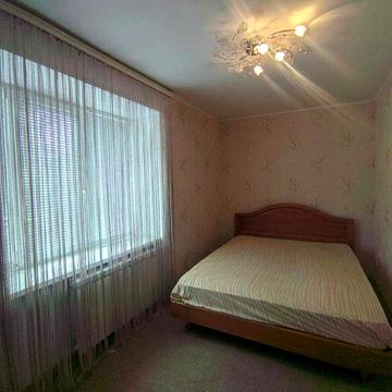 Актуальна! 2-кім. квартира з меблями та технікою в Центрі