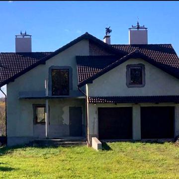 Продаж будинку в мальовничій місцевості, с. Деревач