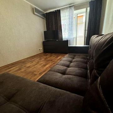 Оренда 2-кімнатна ЦЕНТР Соборна