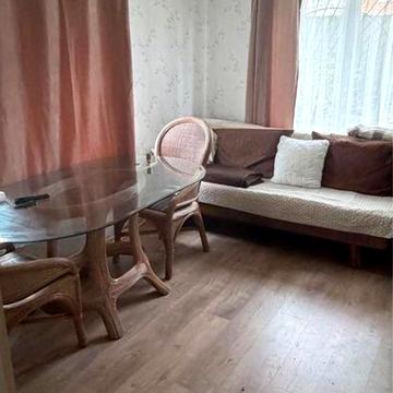 Орена будинок дача Осокорки біля Дніпра.