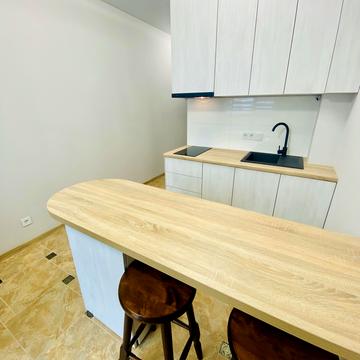 Камянська вул. (Дніпродзержинська), (Будинок 4)