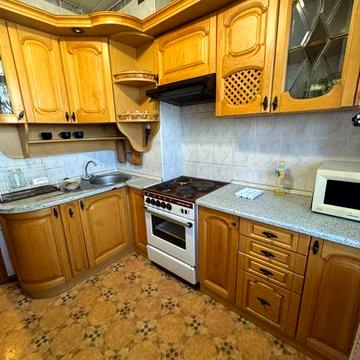 Аренда 2х комнатной Добровольского район Амазонки