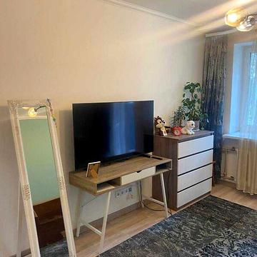 Довгострокова оренда 2к Квартира Чекмарьова Академіка вулиця