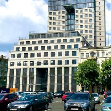 Дмитра Яворницького просп. (Карла Маркса), 72-Б