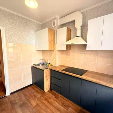 Аренда 2 комн Королева  4этаж