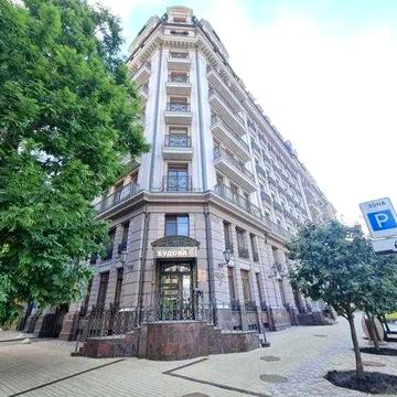 Квартира в центре города, новый жилой комплекс на Осипова