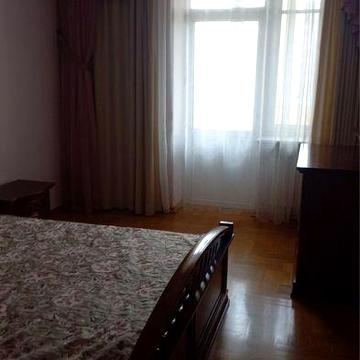 Довготривала оренда 3к. квартири Червоної Калини від власника