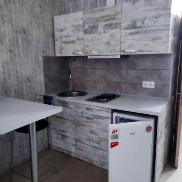 Продам 1к квартиру, ремонт, центр, метро Левада MA