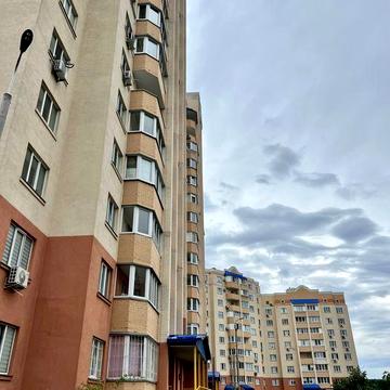 Власник. Здається 1-кімнатна квартира