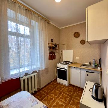 Олександра Олеся вул., 11