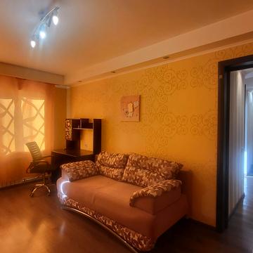 Європейського Союзу просп. (Правди), 80-В