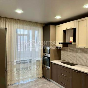 Ньютона вул., 102