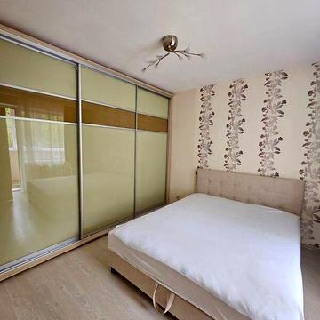 Довгострокова оренда 3к Квартира Любарського вулиця