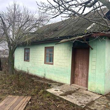 Хата в селі Заозерне, земля 35 соток,  поруч річка