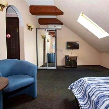 Сдам часть дома 3 комнат( возможны варианты )