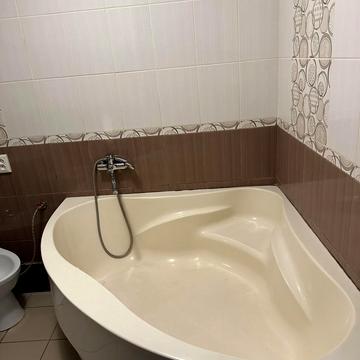 Велика Бердичівська вул., 18