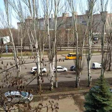 Сдам 2-х комнатную квартиру на Металургов ( Соцгород)