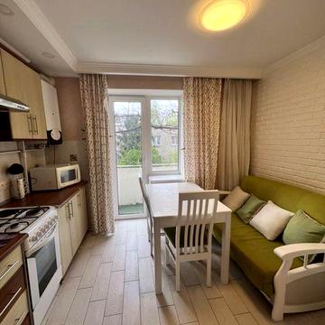 Продаж 1 кімнатноі квартири вул. Гагаріна, м.Ужгород