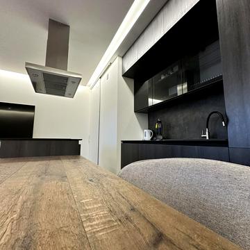 Відрадна вул., 15