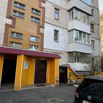 Продам 2 кімнатну квартиру Пилипенка 9