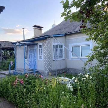 Продам будинок в Новомиколаївкі