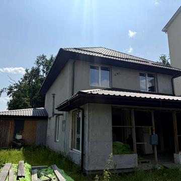 Продаж великого житлового комплексу під школу, розвиваючий центр, садок в центрі Крюківщини ЖК Молодіжне містечко