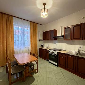 Оренда будинку центр.