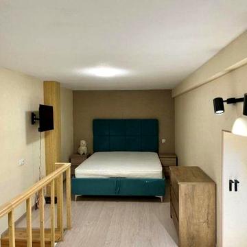 Сдам  2-ух уровневую квартиру ЖК Париж