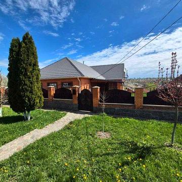 Продам БУДИНОК 110 кв.м. Естетика комфорту. 18 соток. рн № 3 школи