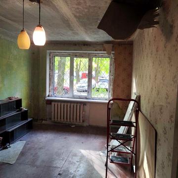 Продам 2-х комнатную квартиру 1 этаж Козака Мамая дом 12 (12 квартал)