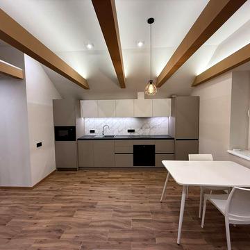 Продаж Однокімнатної 1к квартири з ремонтом , біля парку , оформлення 2%, держ програми Так