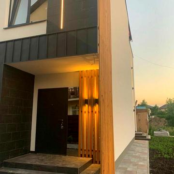 Центральна вул.