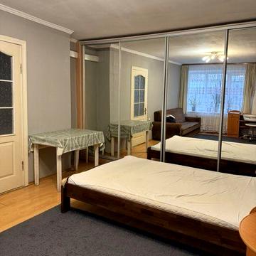 Продам 1к квартиру в центрі міста