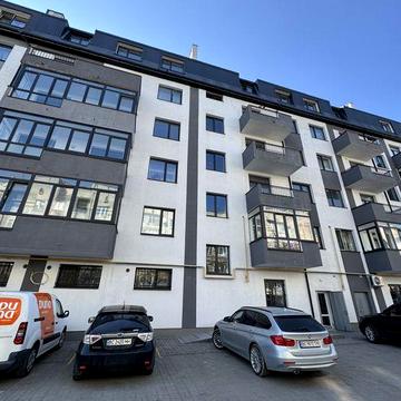 Продається 3-кімнатна квартира в 10 хв до Вікторія Гарденс, м. Пустоми