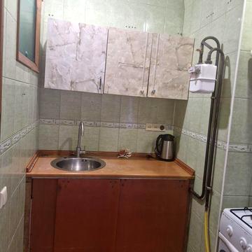 Продам 1 ком.кв.НЕЗАЛЕЖНОЙ УКРАИНЫ 12.500у.е.Сталинка ТОРГ