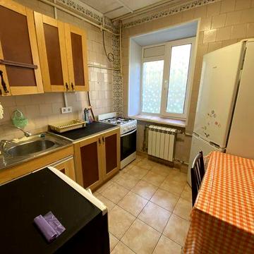 Оренда 1к., вул Вишгородська 50А, Мінський масив, пл. Шевченко