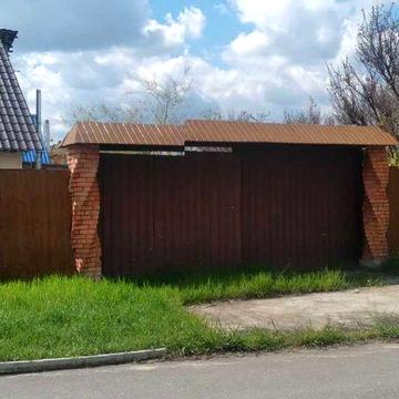 Продається будинок у Корабельному районі.