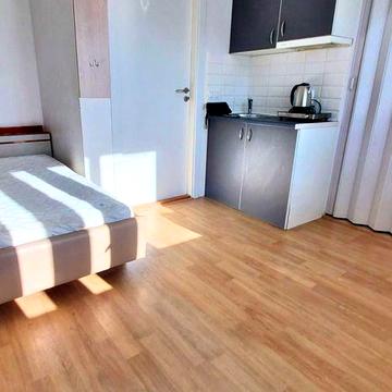 Тепла квартира-студія (20 м²) | вул. Брюссельська, 21 | метро Нивки