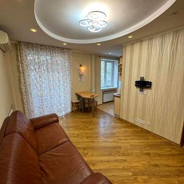 Сдам 3 к.кв. на Госпроме , ул. Юрия Зойфера