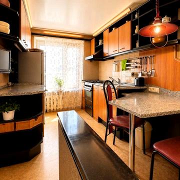 Продаж 3-кімнатної квартири вул. Коссака