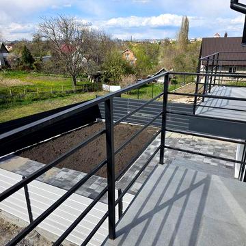 Продаж Дуплекса в ремонті біля річки