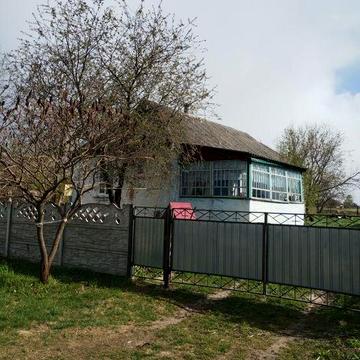 Будинок в с.Парипси