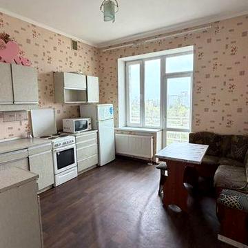 Продам 2х на Салтовке ЖК консоль