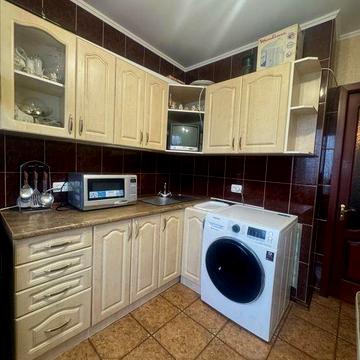 Однокімнатна квартира Центр ПЗР